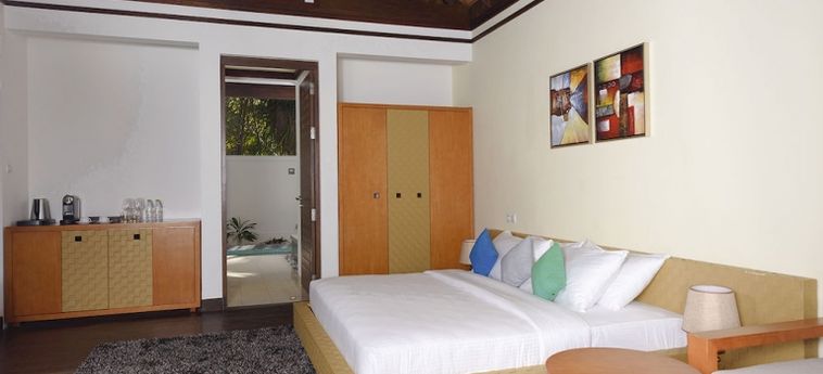 Hotel J Resort Kuda Rah:  MALDIVAS