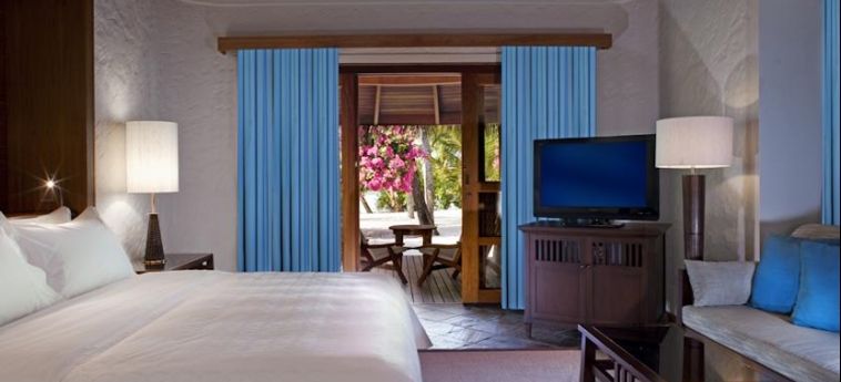 Hotel Sheraton Maldives Full Moon Resort & Spa:  MALDIVAS