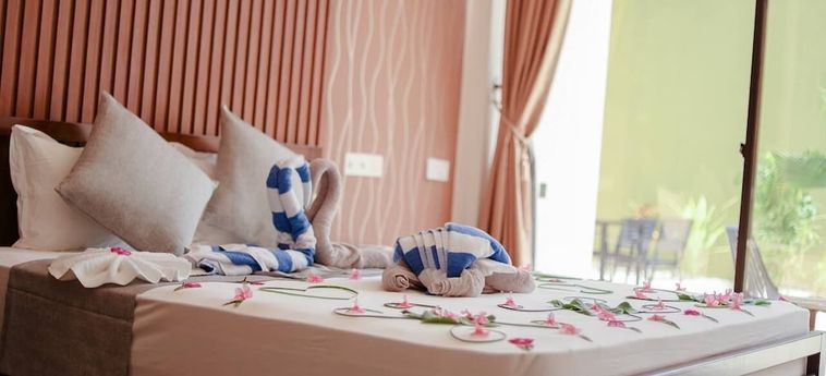 Thoddoo Island Hotel Maldivas: Foto 
