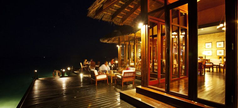 Hotel Adaaran  Prestige Watervillas:  MALDIVAS