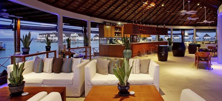 Hotel Centara Grand Island Resort And Spa:  MALDIVE