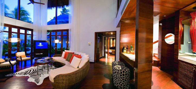 Hotel Constance Halaveli Resort:  MALDIVE