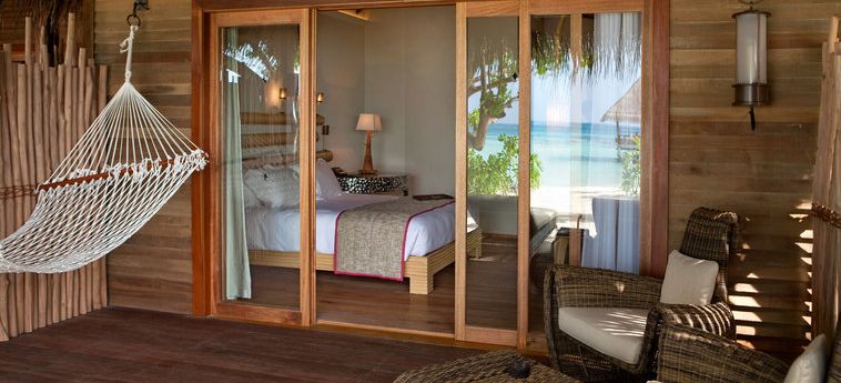 Hotel Constance Moofushi Resort:  MALDIVE