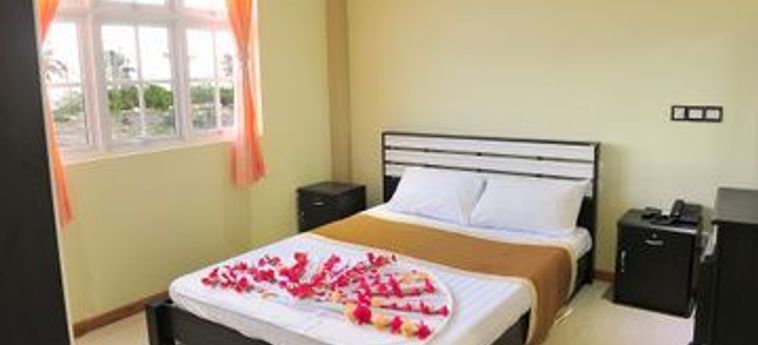 Hotel Ui Inn:  MALDIVE