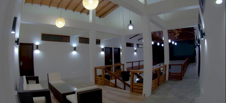 Hotel Aveyla Manta Village:  MALDIVE