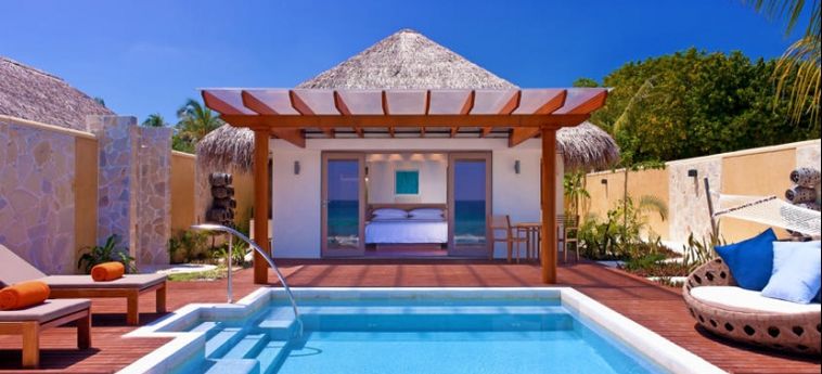 Hotel Sheraton Maldives Full Moon Resort & Spa:  MALDIVE