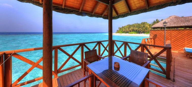 Hotel Fihalhohi Maldives:  MALDIVEN