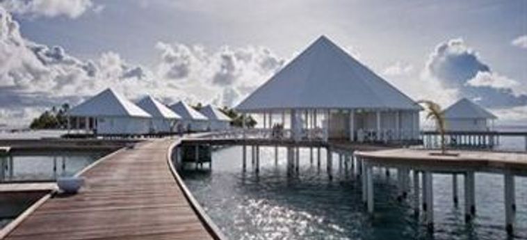 Hotel Diamonds Thudufushi Beach & Water Villas All Inclusive:  MALDIVEN