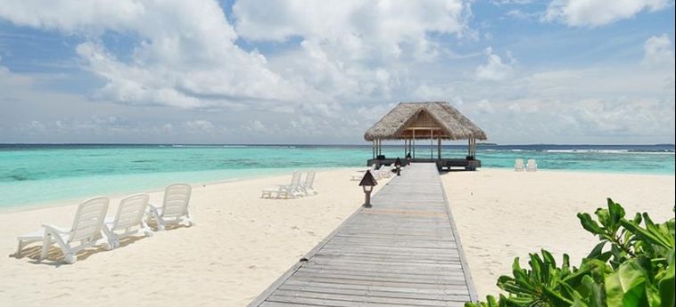 Hotel Madoogali Resort & Spa Maldives:  MALDIVEN