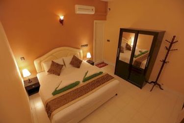 Hotel Gunbaru Inn:  MALDIVES
