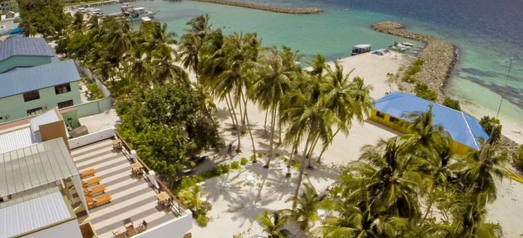 Crystal Sands Beach Hotel:  MALDIVES