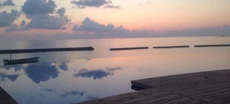 Hotel J Resort Kuda Rah:  MALDIVES