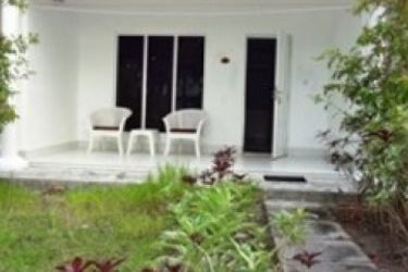 Hotel Equator Village:  MALDIVES