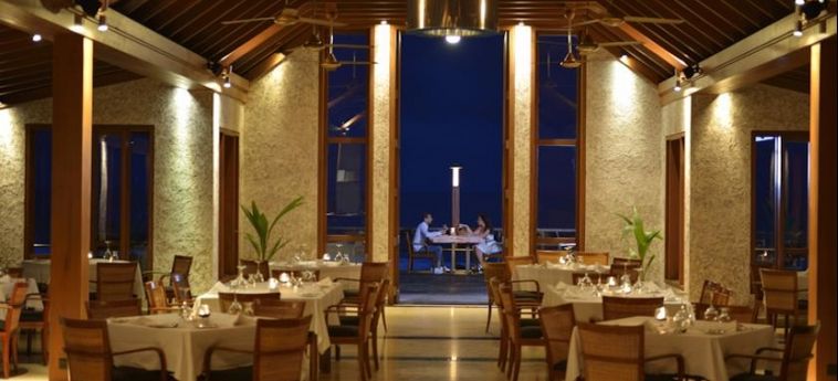 Hotel Villa Nautica Paradise Island:  MALDIVES