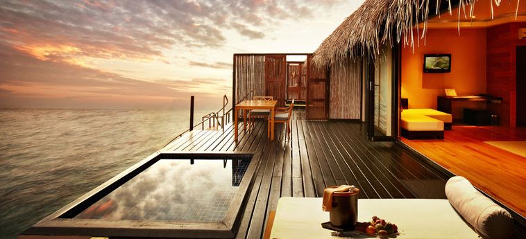 Hotel Adaaran Prestige Ocean Villas:  MALDIVES