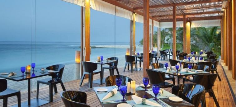 Hotel Holiday Inn Resort Kandooma Maldives:  MALDIVES