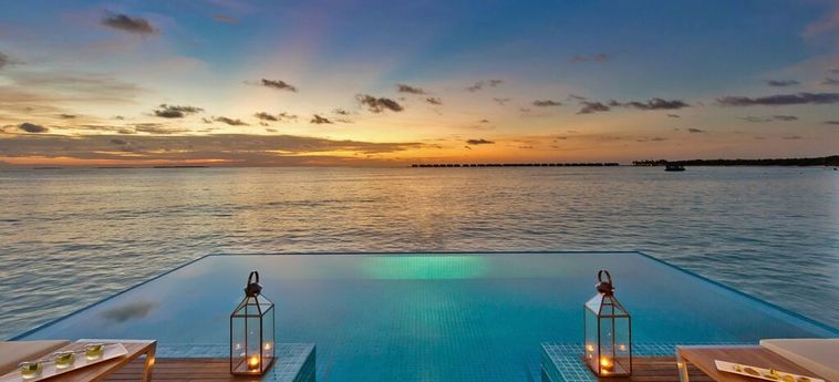Hotel Hideaway Beach Resort & Spa Maldives:  MALDIVES