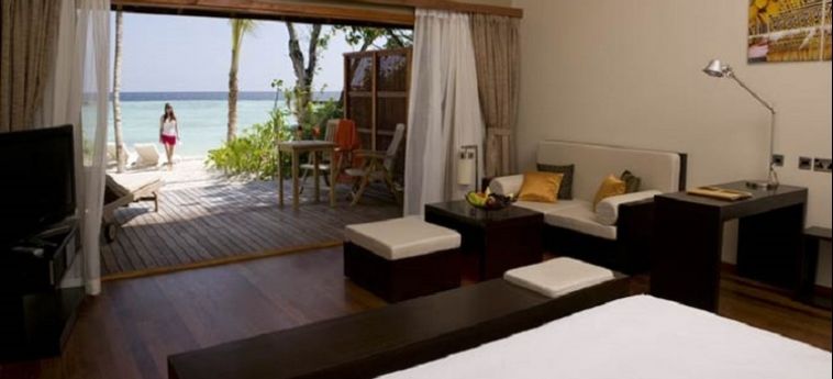 Hotel Veligandu Island Resort:  MALDIVES