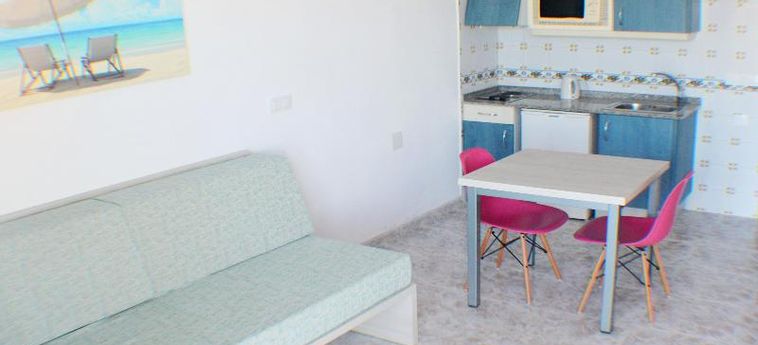 Hotel Apartamentos Playa Moreia:  MALLORCA - BALEARISCHEN INSELN