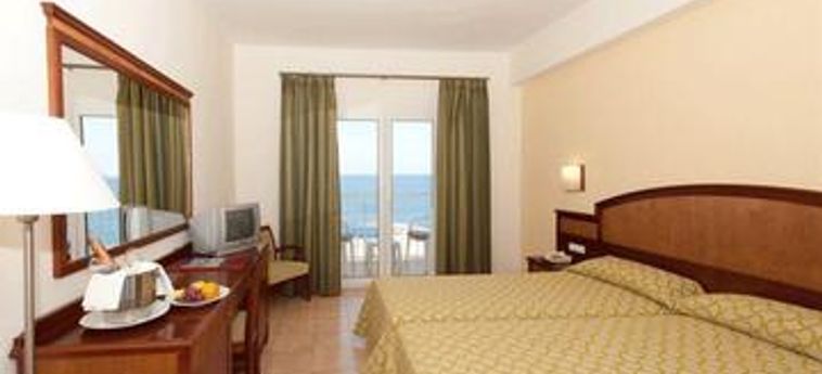 Universal Hotel Cabo Blanco:  MALLORCA - ISLAS BALEARES