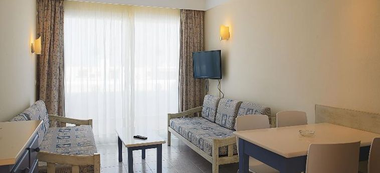 Hotel Apartamentos Cala D'or Playa:  MALLORCA - ISLAS BALEARES
