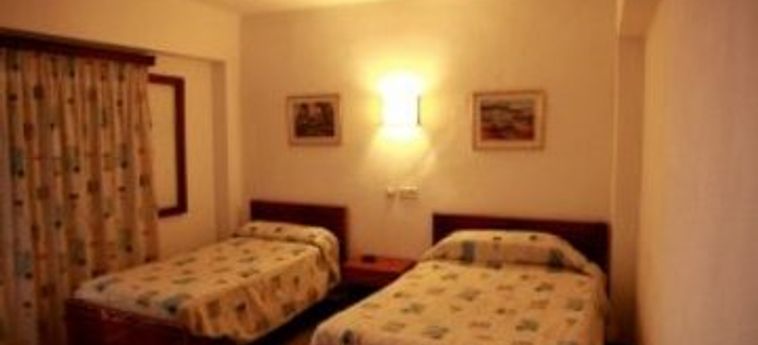Hotel Hostal Villa Maruja:  MALLORCA - ISLAS BALEARES