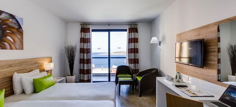 Hotel Seashells Resort At Suncrest:  MALTE
