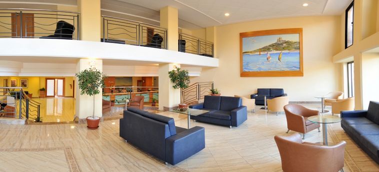 Hotel Luna Holiday Complex:  MALTE