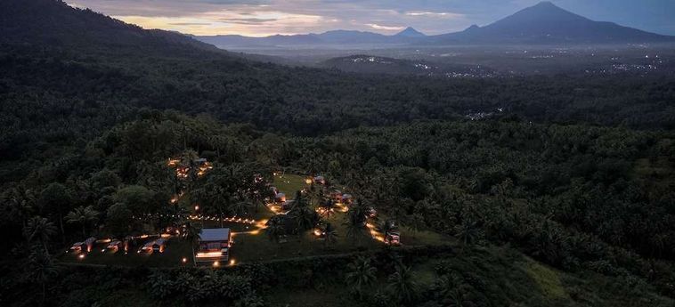 Hotel Bobocabin Bunaken Hills Manado: Foto 