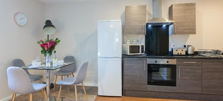 Approved Serviced Apartments Park Rise Manchester: Foto 