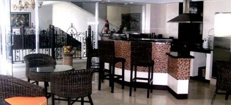 Casa Nicarosa Hotel:  MANILA