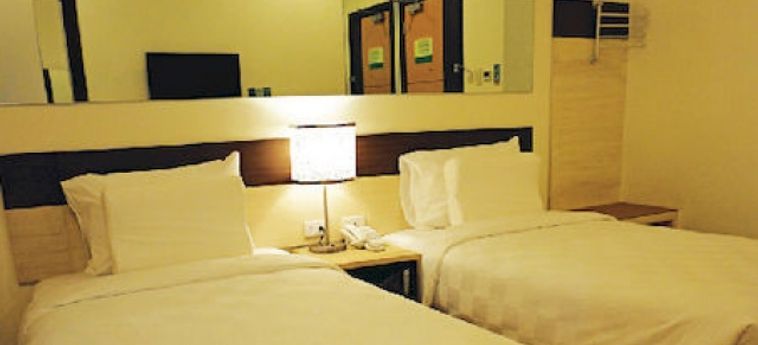 Go Hotels Otis-Manila:  MANILA