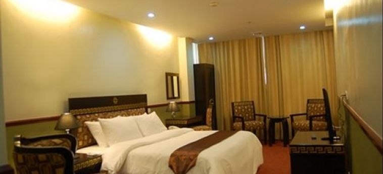 Manila Crown Palace Hotel:  MANILA