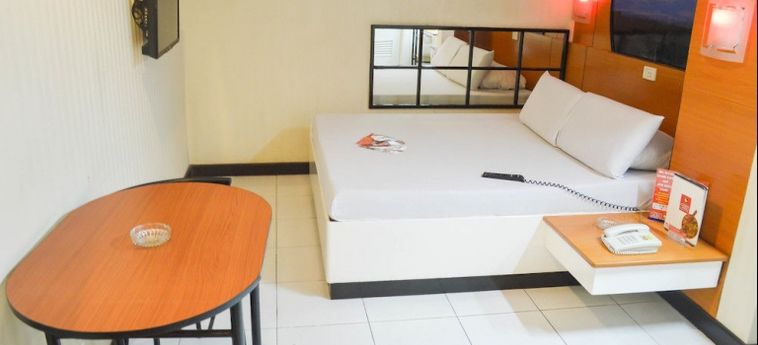 Hotel Sogo Edsa Trinoma:  MANILA