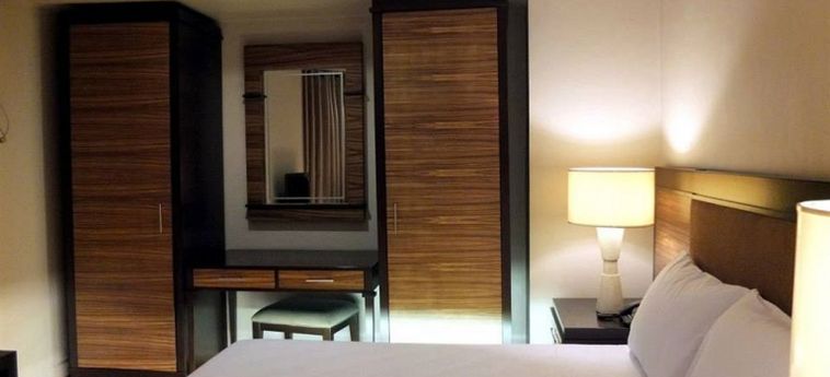 Hotel Soleste Suites:  MANILA