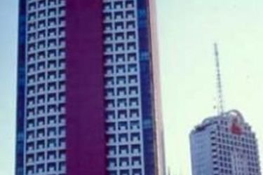 Hotel Makati Prime Tower Suites:  MANILA