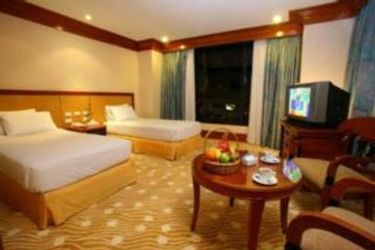 Hotel Holiday Inn Galleria Manila:  MANILA