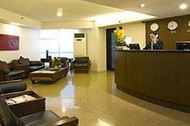 Hotel Regalia Tower Suites:  MANILA