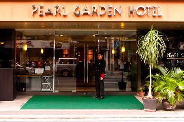 Hotel Pearl Garden:  MANILA