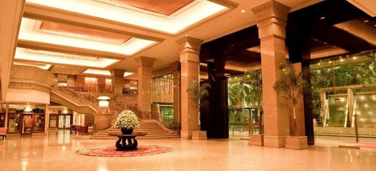 New World Hotel Makati City:  MANILA