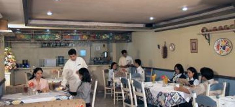 Hotel El Cielito Inn Makati:  MANILLE