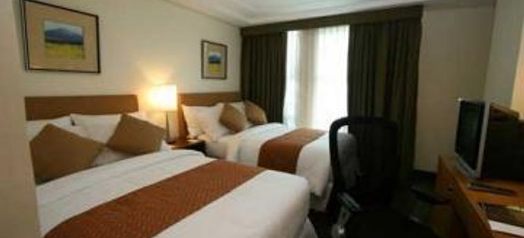 Hotel Makati Crown Regency :  MANILLE