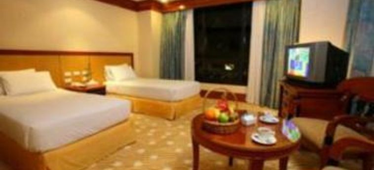Hotel Holiday Inn Galleria Manila:  MANILLE