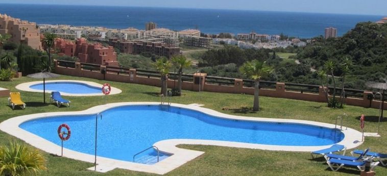 RESIDENCIAL COTO REAL DUQUESA 3 Sterne