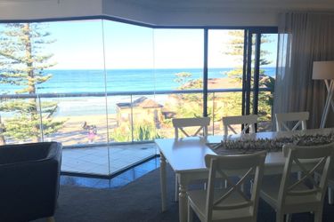 Manly Surfside Holiday Apartments:  MANLY - NEW SOUTH WALES