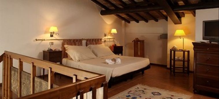 Hotel Residence In Centro:  MANTOUE