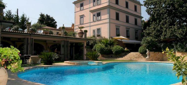 Hotel Villa Clodia:  MANZIANA - ROMA