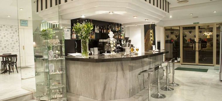 Hotel El Faro Marbella Marbella - Costa Del Sol: Foto 