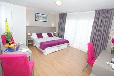 Hotel El Faro Marbella Marbella - Costa Del Sol: Photo 