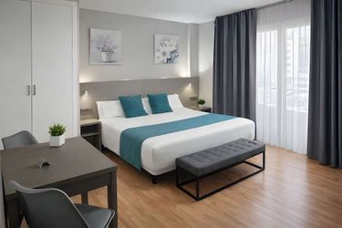 Hotel El Faro Marbella Marbella - Costa Del Sol: Photo 